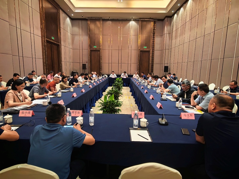 4-座谈会现场4444.jpg